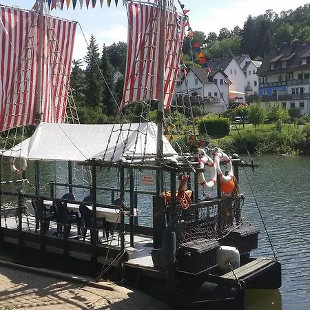 펜션 Ferienhaus Lahnblick